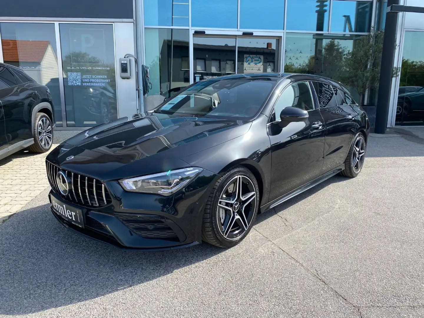 Mercedes-Benz CLA 35 AMG 4MATIC Shooting Brake AMG RKam Stdhzg Schwarz - 2