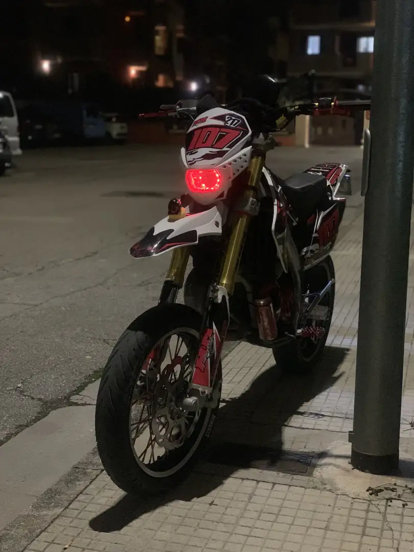 HM CRM Basic Bianco - 1