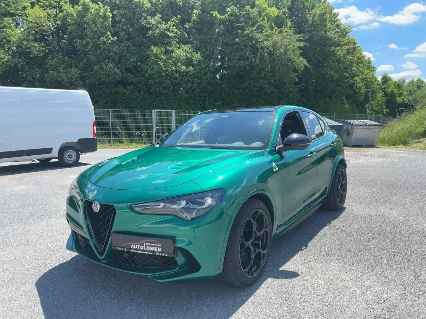 Alfa Romeo Stelvio Quadrifoglio ABSOLUT VOLL Grün - 1