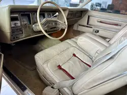 Lincoln Continental Mark V Coloma rose (Esval) 1/43e