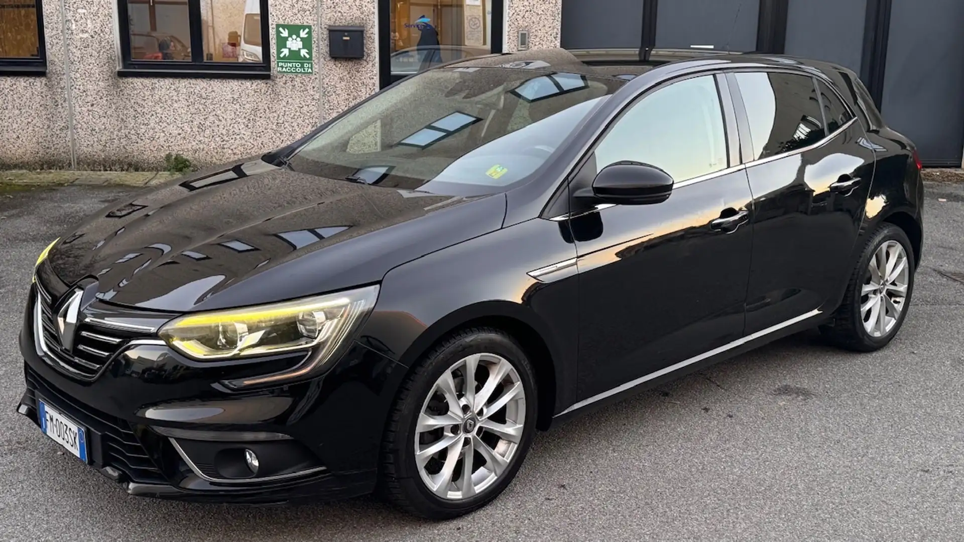 Renault Megane Megane IV 2017 1.5 dci energy Bose 110cv edc Noir - 2