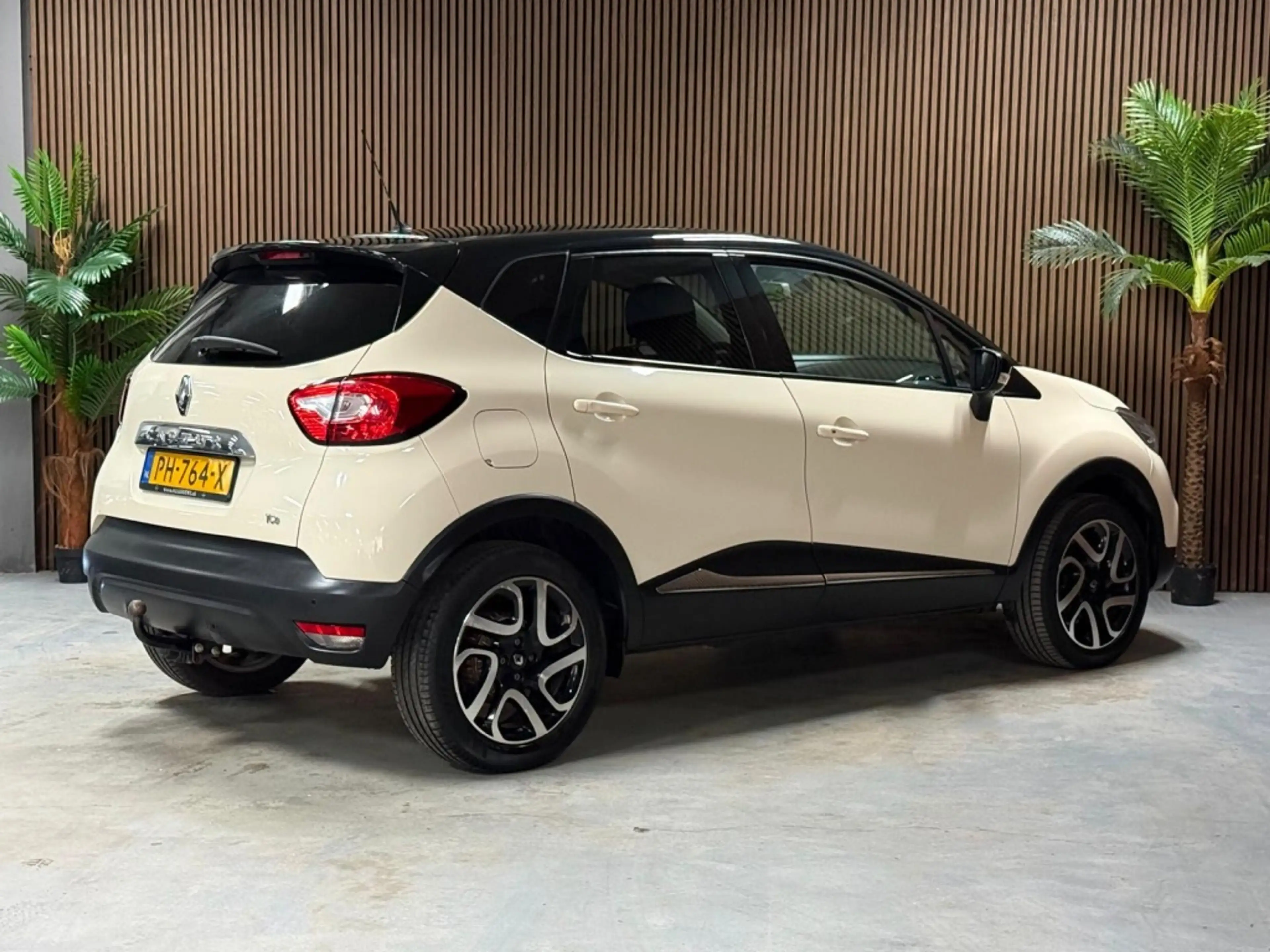 Renault Captur 1.2 TCe Dynamique — photo 7