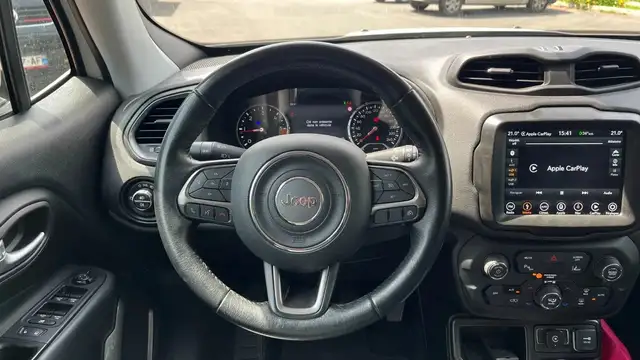 Jeep Renegade view 22