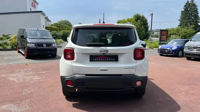 Jeep Renegade view 6
