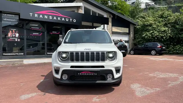 Jeep Renegade view 2