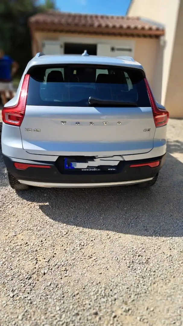 Volvo XC40 XC40 D3 AWD AdBlue 150 ch Geartronic 8 R-Design Blanc - 2
