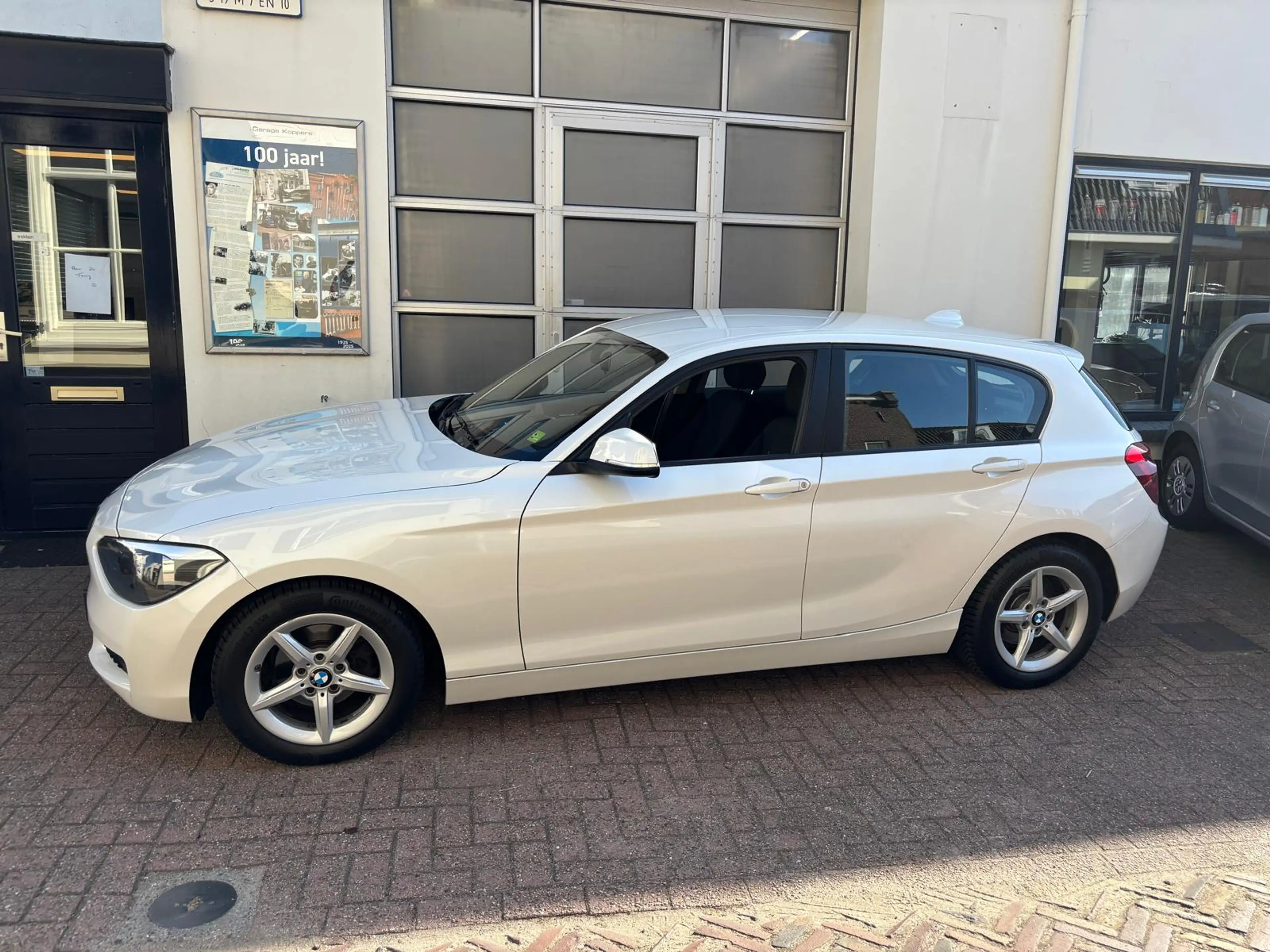 BMW 114 1-Serie (e87) 114i 102PK EfficientDynamics Edition — photo 3