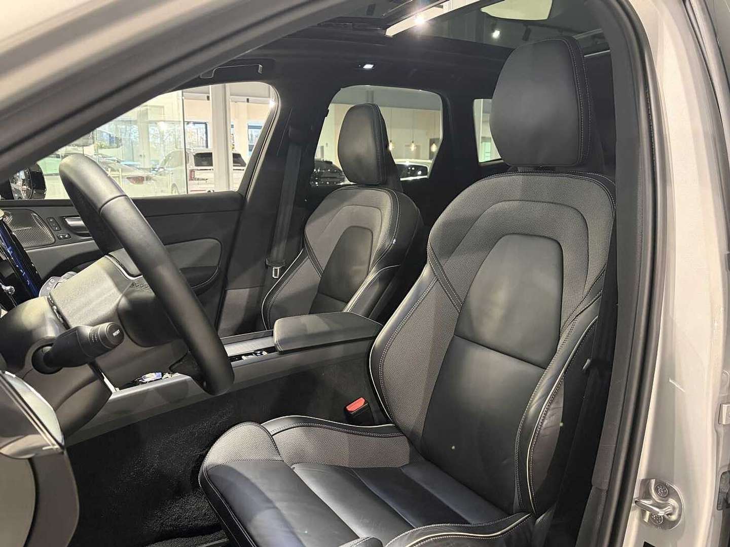 Volvo XC60 T6 Recharge Plus -  - Joinsteer - #3