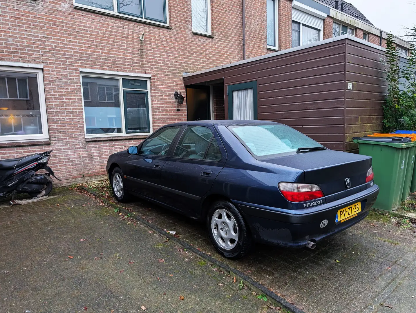 Peugeot 406 406 2.0-16V SL Automaat Modrá - 2