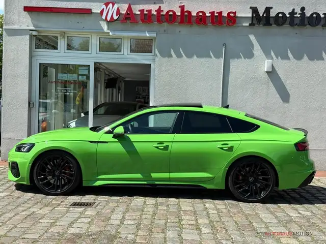 Audi RS5 view 8