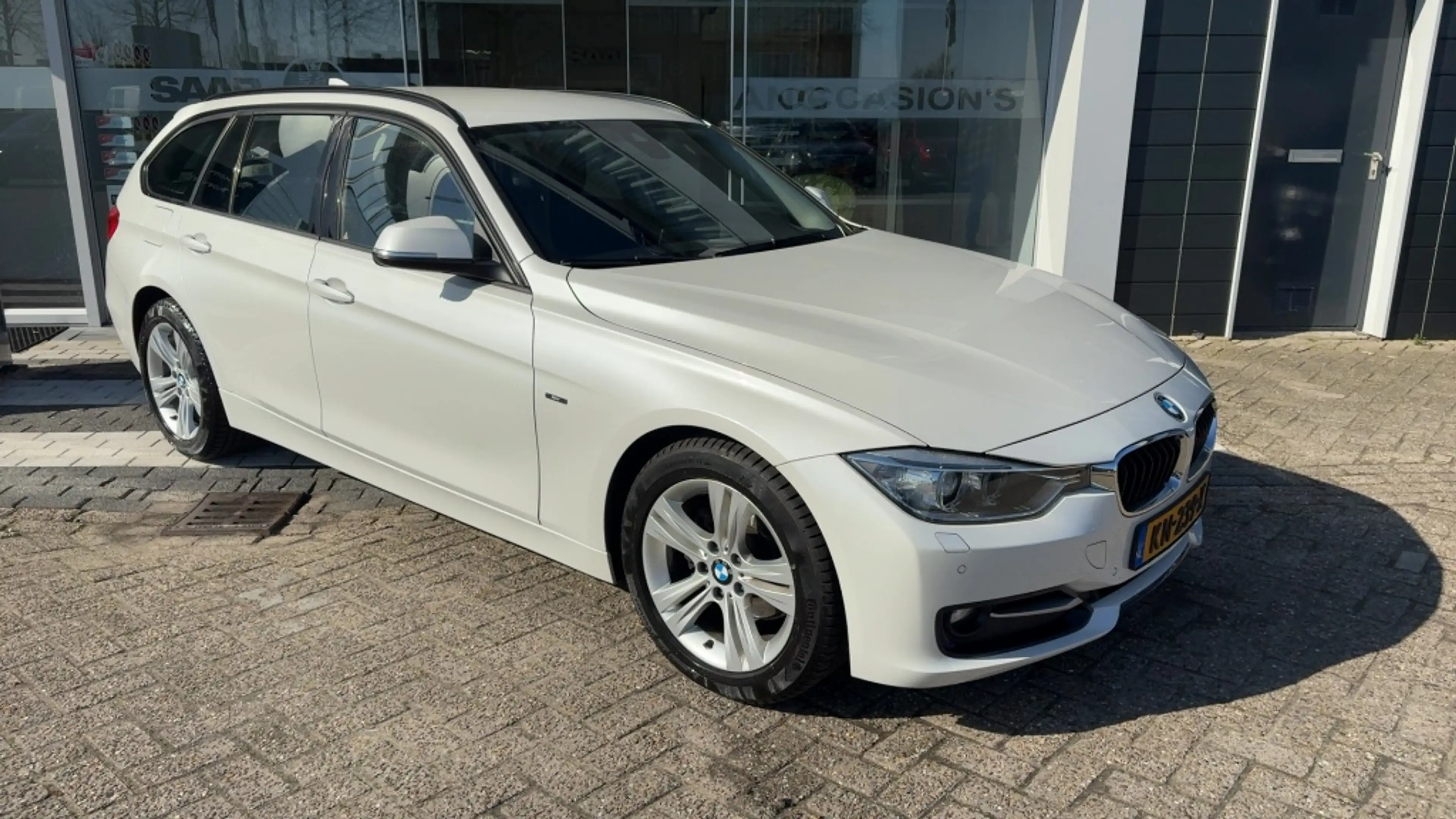 BMW 316 3-serie Touring 316i Sport High Executive — photo 23
