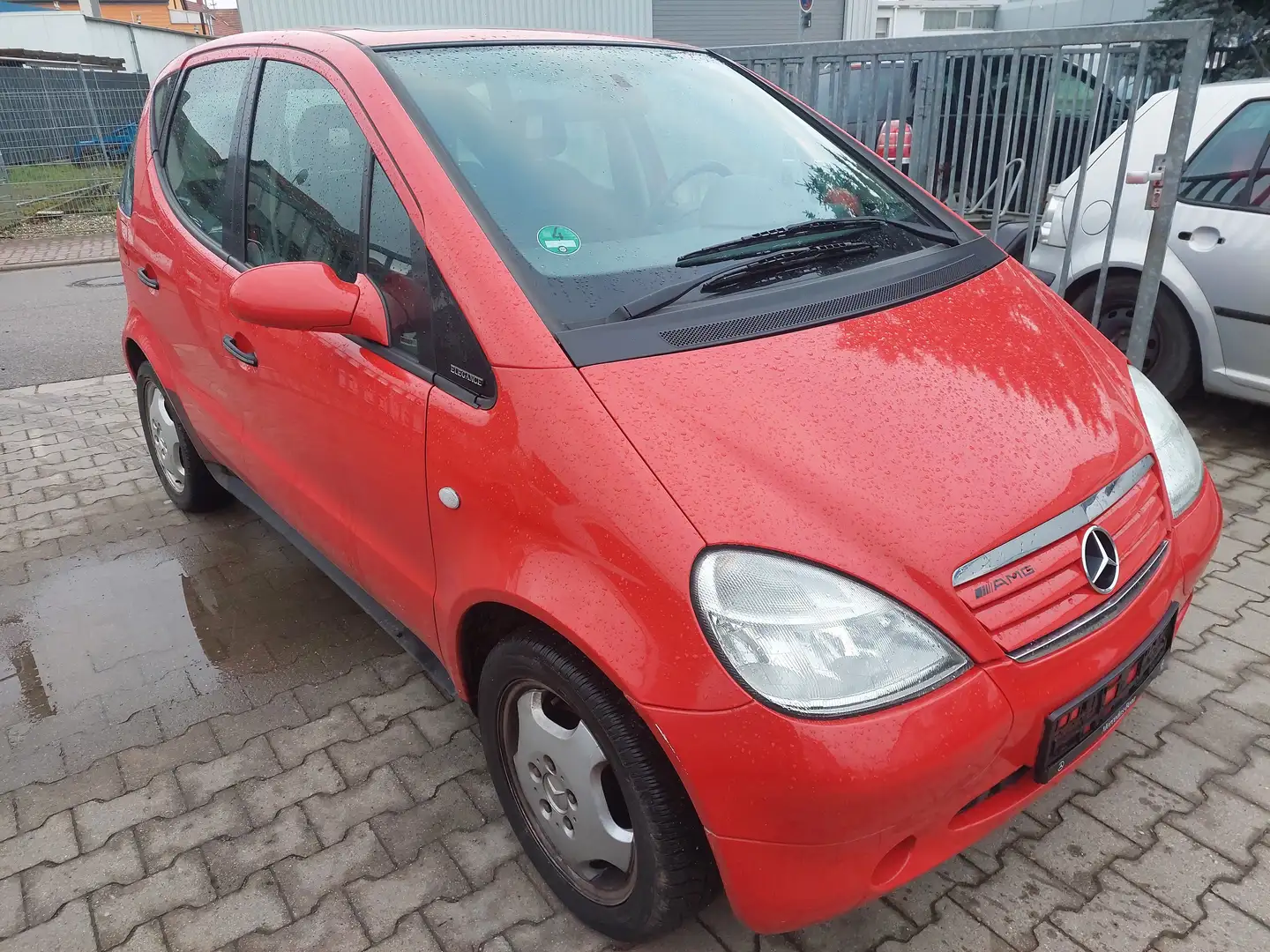Mercedes-Benz A 160 Elegance HU & AU Neu! Rot - 2