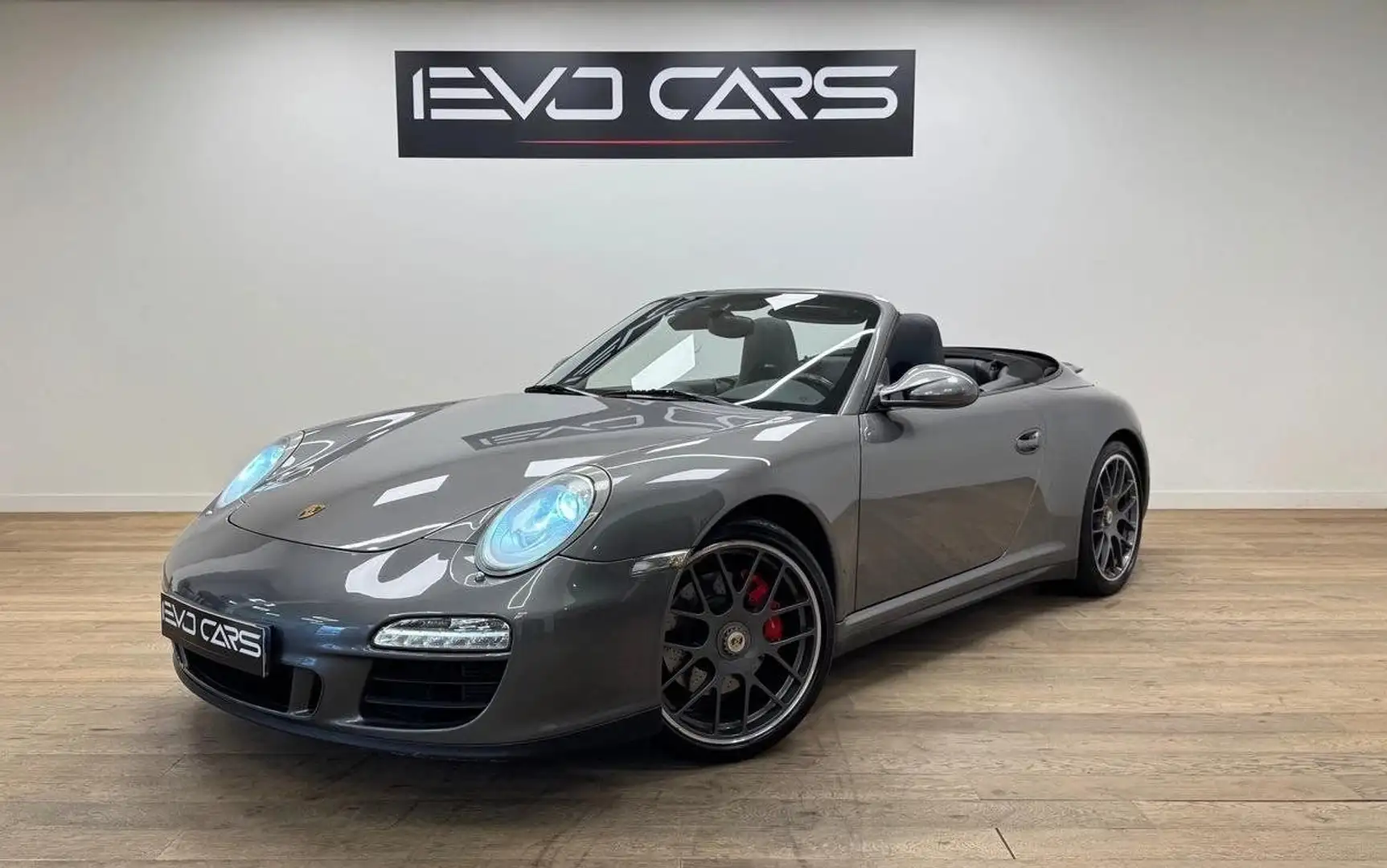 Porsche 997 997 4 GTS Cabriolet 3.8 408 ch PDK / PASM / Pack Chrono / Sièges chauffants / PSE / PSM Grau - 1