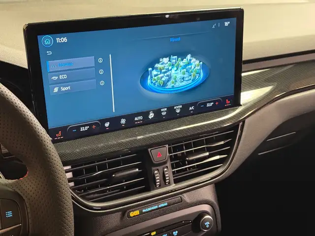 Ford Focus view 23