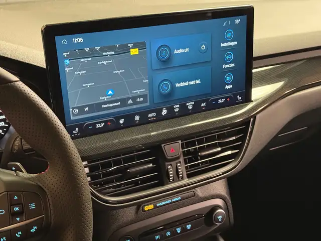 Ford Focus view 19