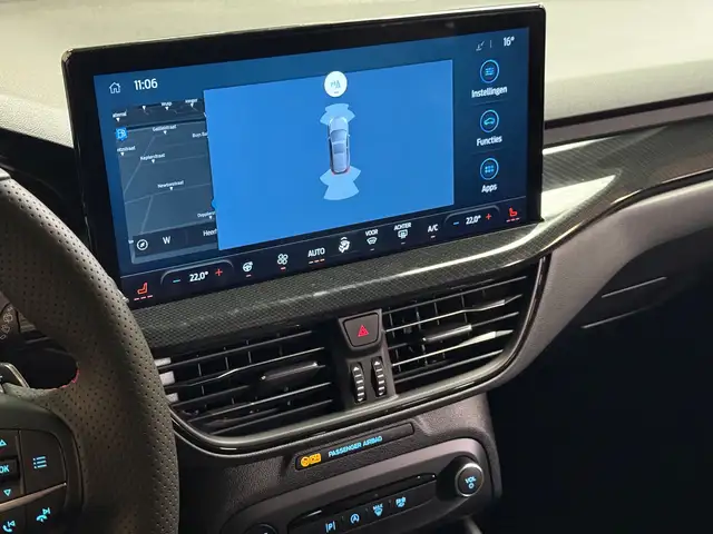 Ford Focus view 20