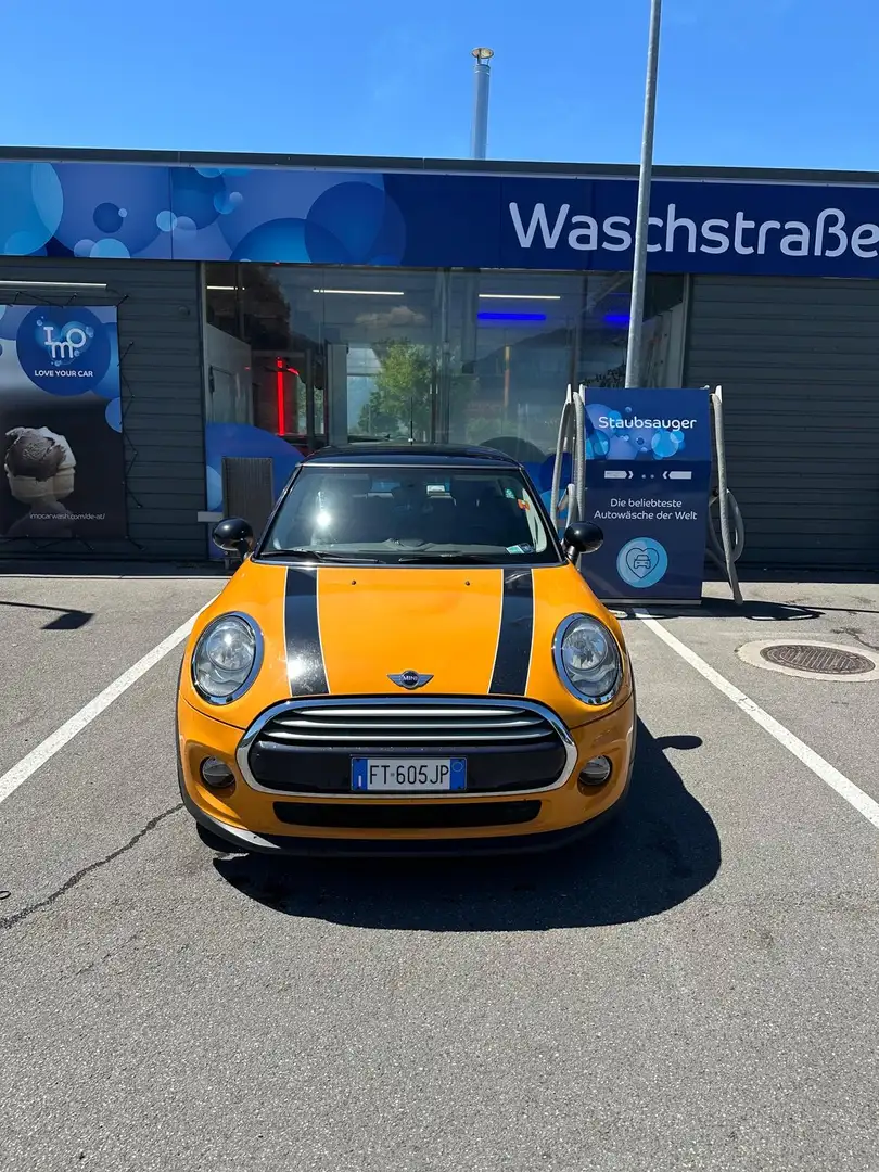 MINI Cooper D 1.5 3p - 1