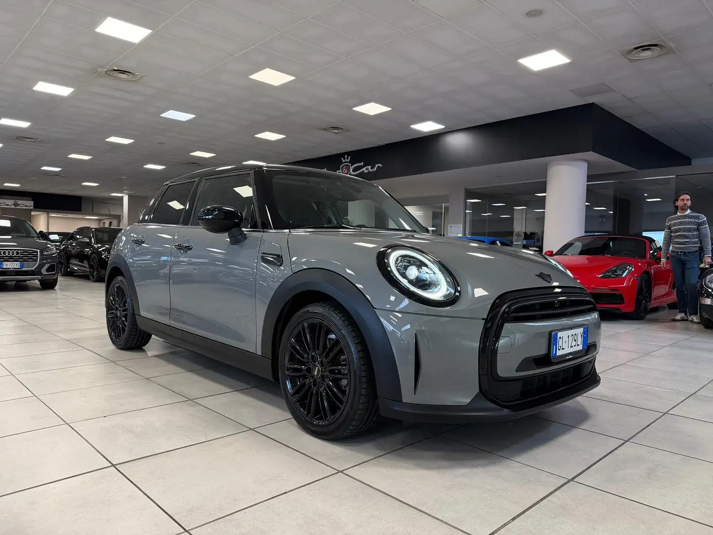 MINI Cooper 5p 1.5 Classic auto Gris - 1