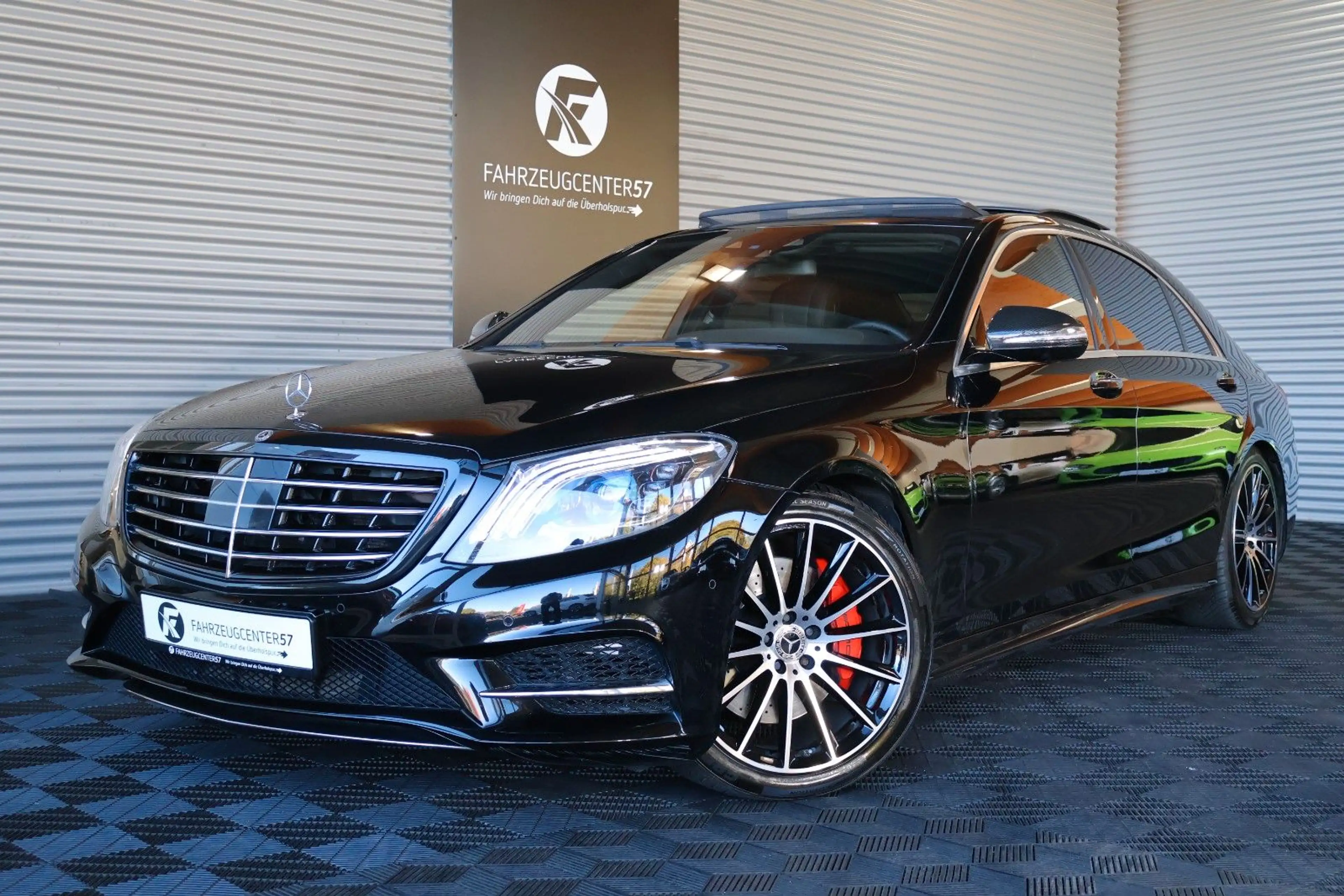 Mercedes-Benz S 550 4MATIC LONG/AMG OPTIK/ACC/360°/BURMESTER