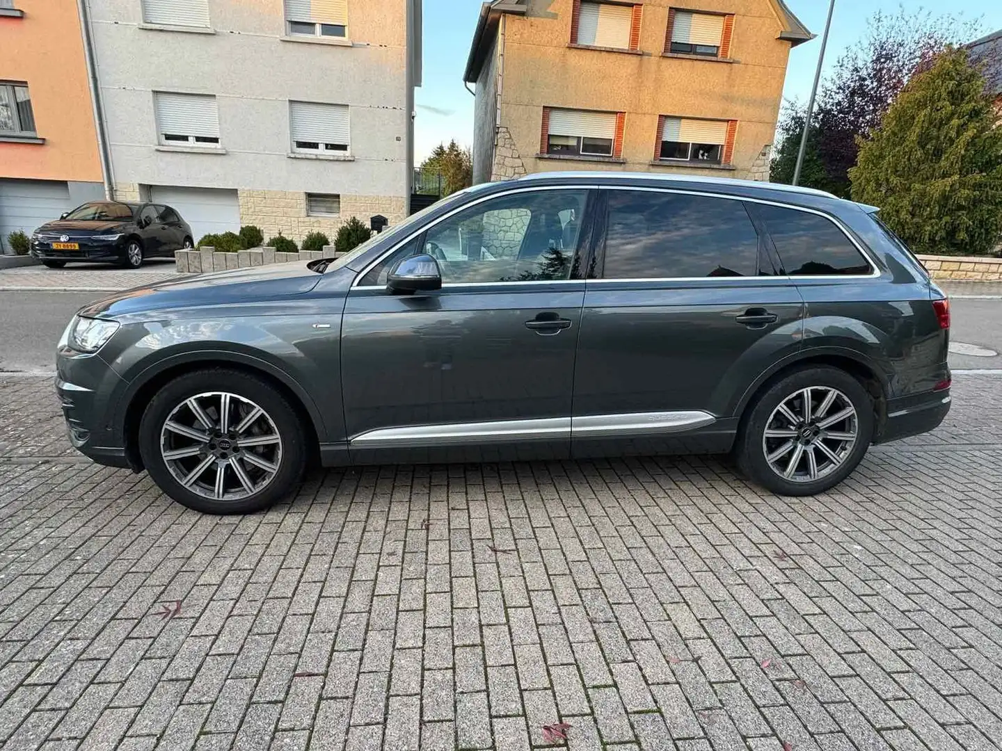 Audi Q7 3.0 Tdi Gris - 1