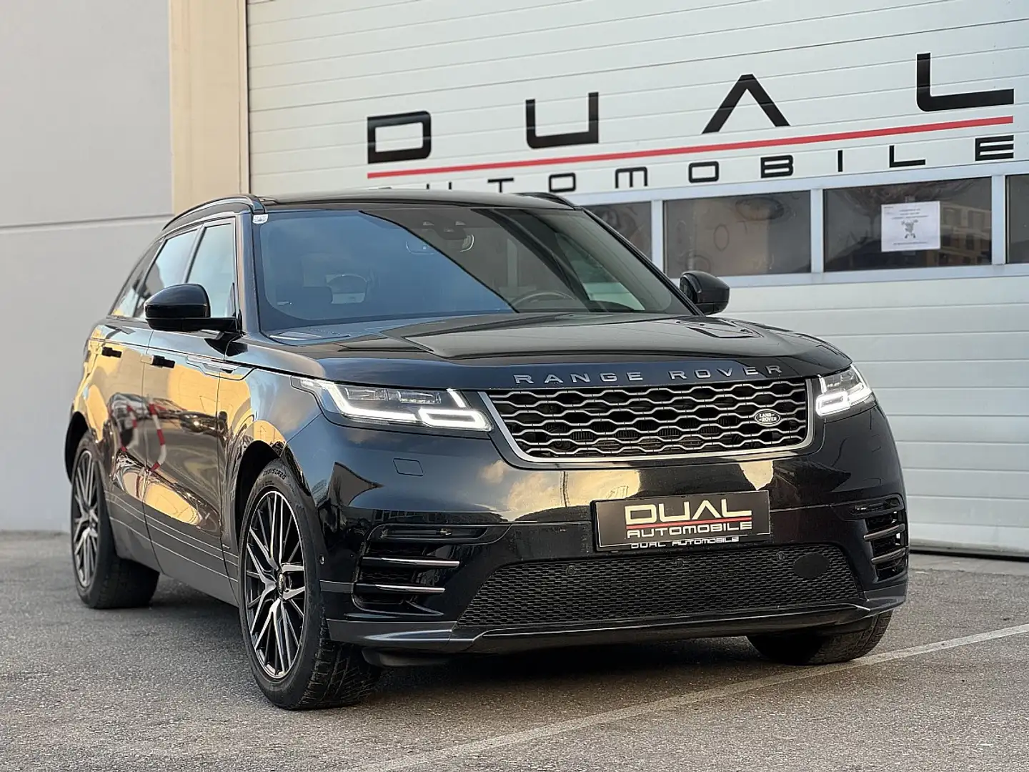 Land Rover Range Rover Velar D300 Allrad R-Dynamic SE Aut. Noir - 2
