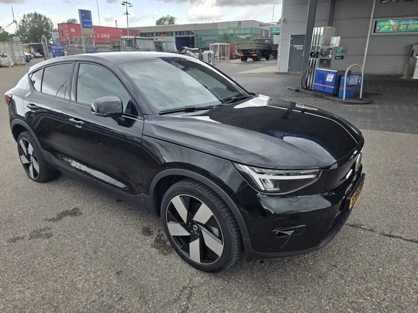 Volvo C40 C-40 Single Motor 69kWh Ultimate Negro - 1