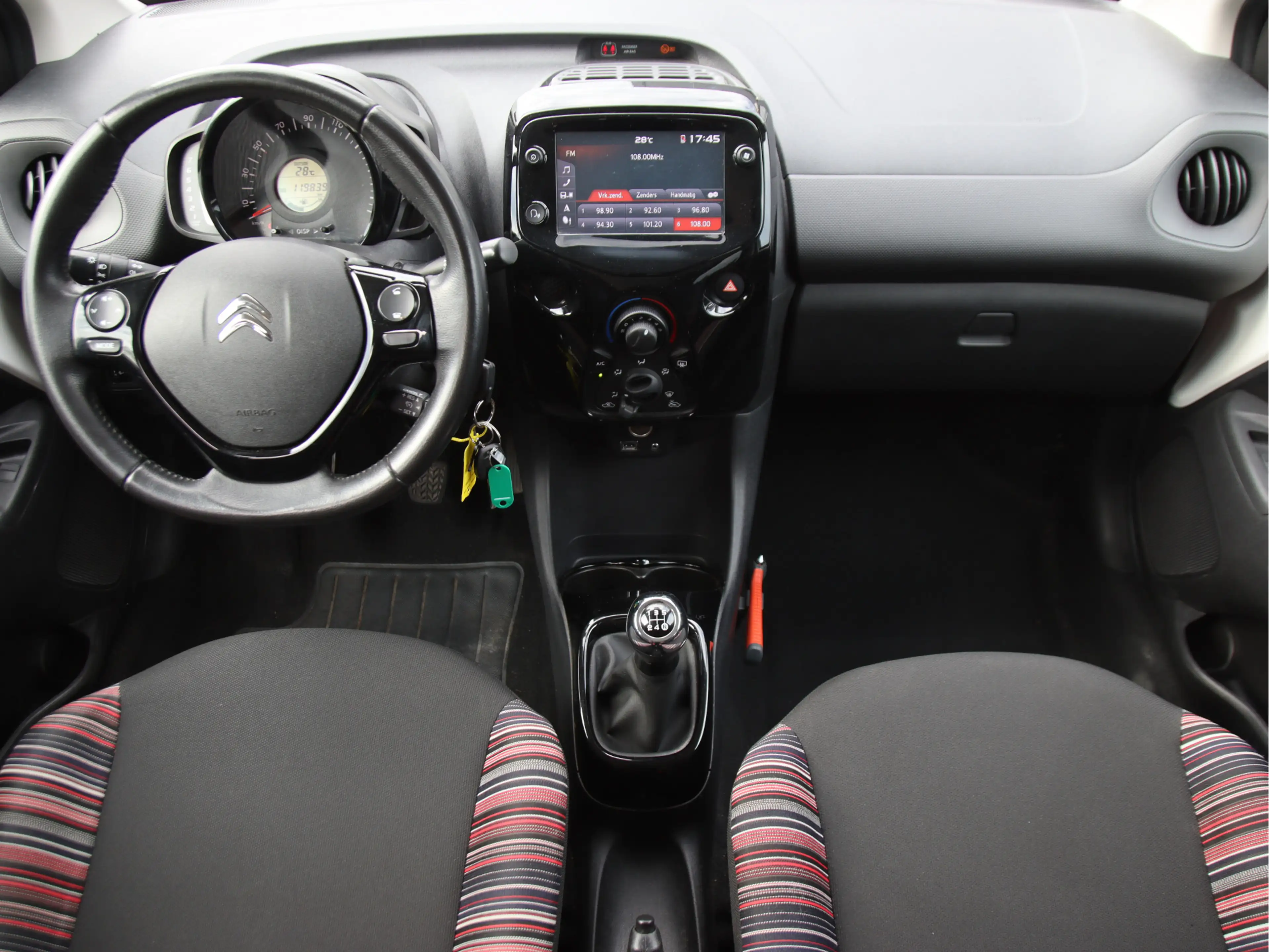Citroen C1 1.0 VTi Shine Camera-Carplay, Navi, LED, LMV Zomer — photo 13