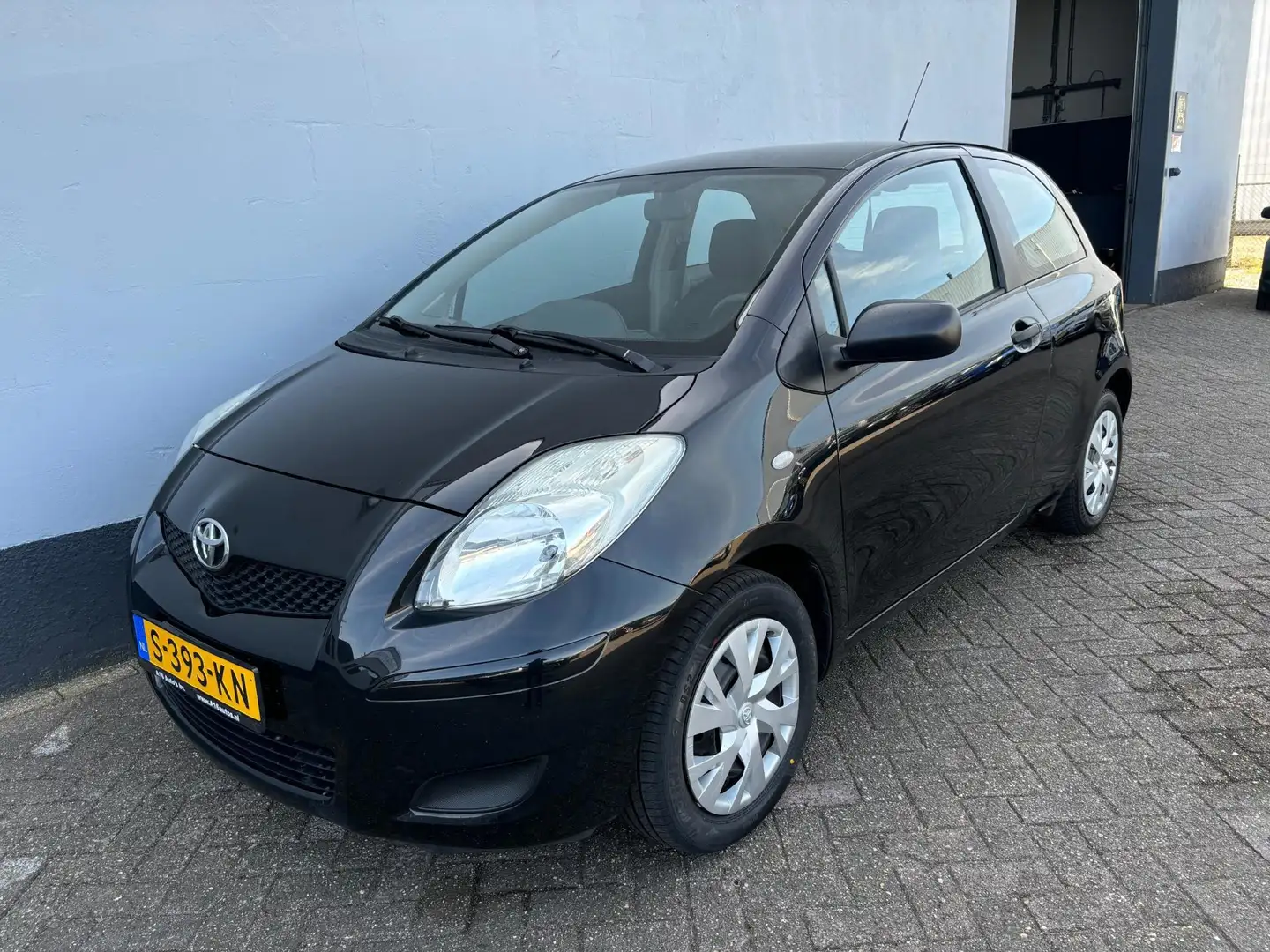 Toyota Yaris 1.0 VVTi Acces - Airco Nero - 1