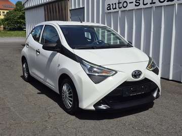 1,0 VVT-i x-young