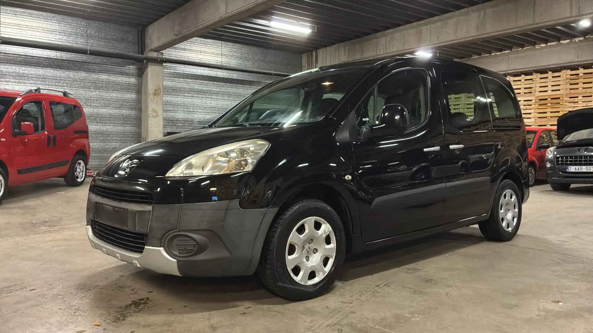 Peugeot Partner ✅ Partner Tepee 100 Tendance * GARANTIE* Zwart - 1