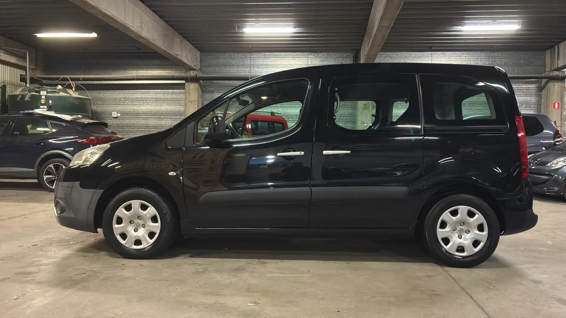 Peugeot Partner ✅ Partner Tepee 100 Tendance * GARANTIE* Zwart - 2