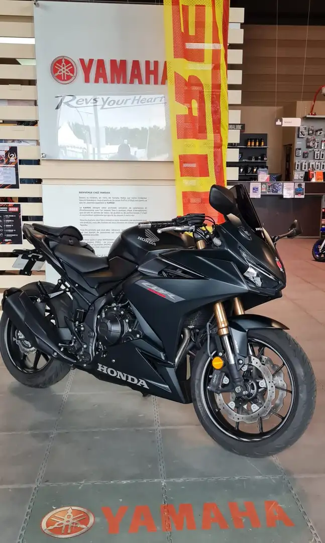 Honda CBR 500 R Zwart - 1