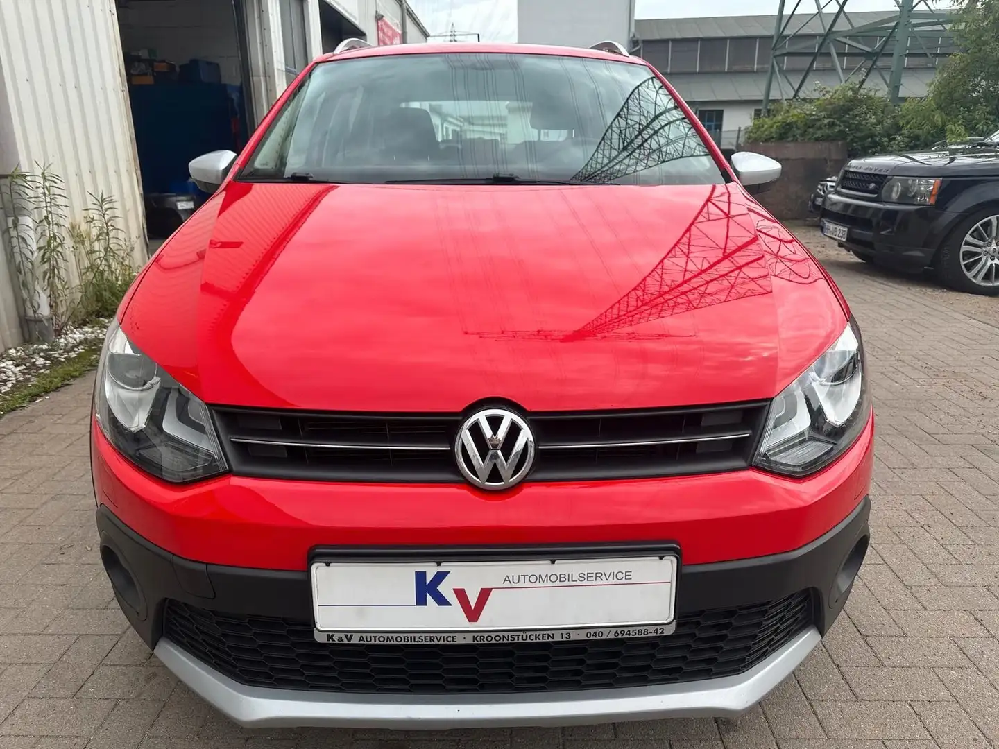 Volkswagen Polo V CrossPolo Automatik Rouge - 2