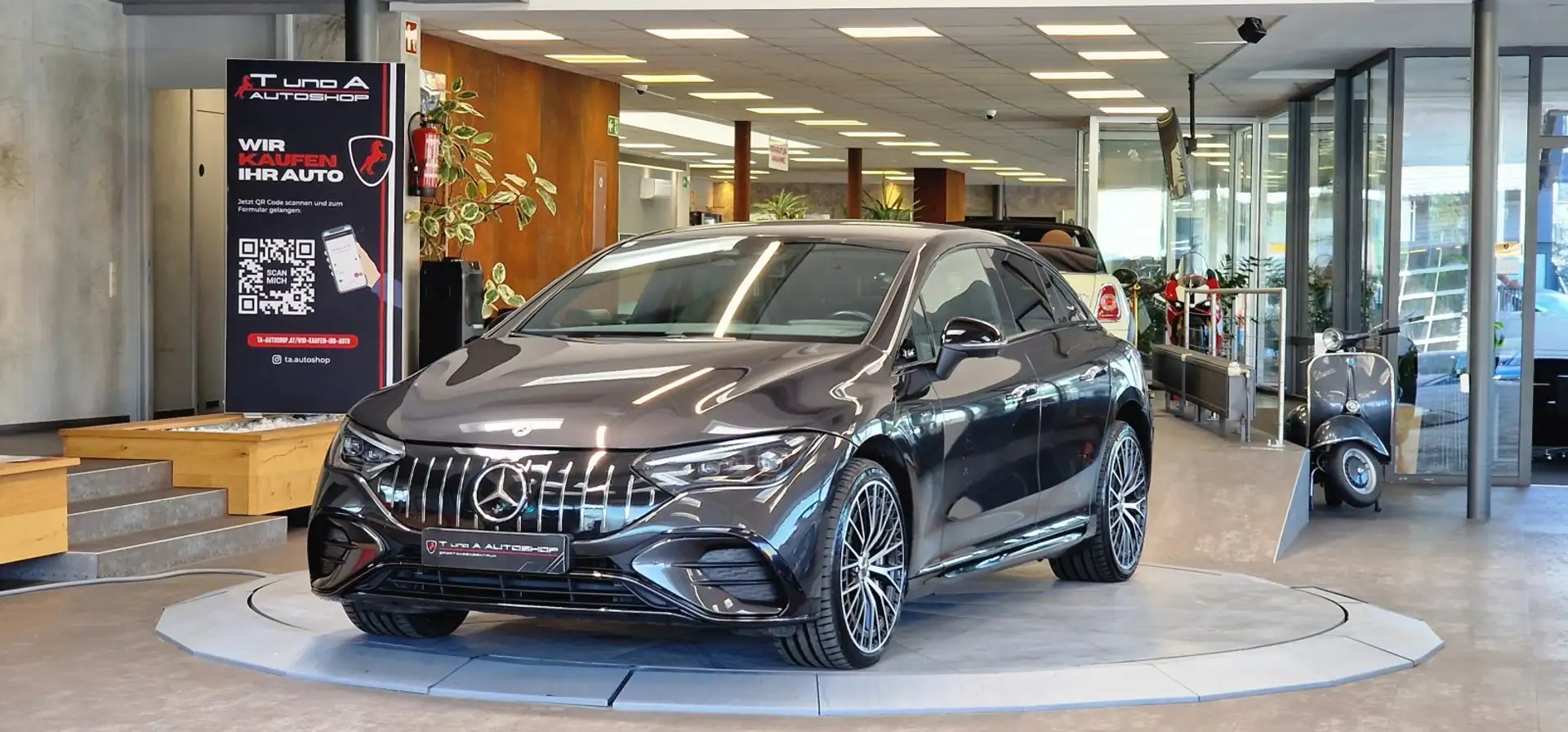 Mercedes-Benz Sonstige EQE AMG 53 4-Matic Aut. *Wertpaket bis 2030* Grau - 1