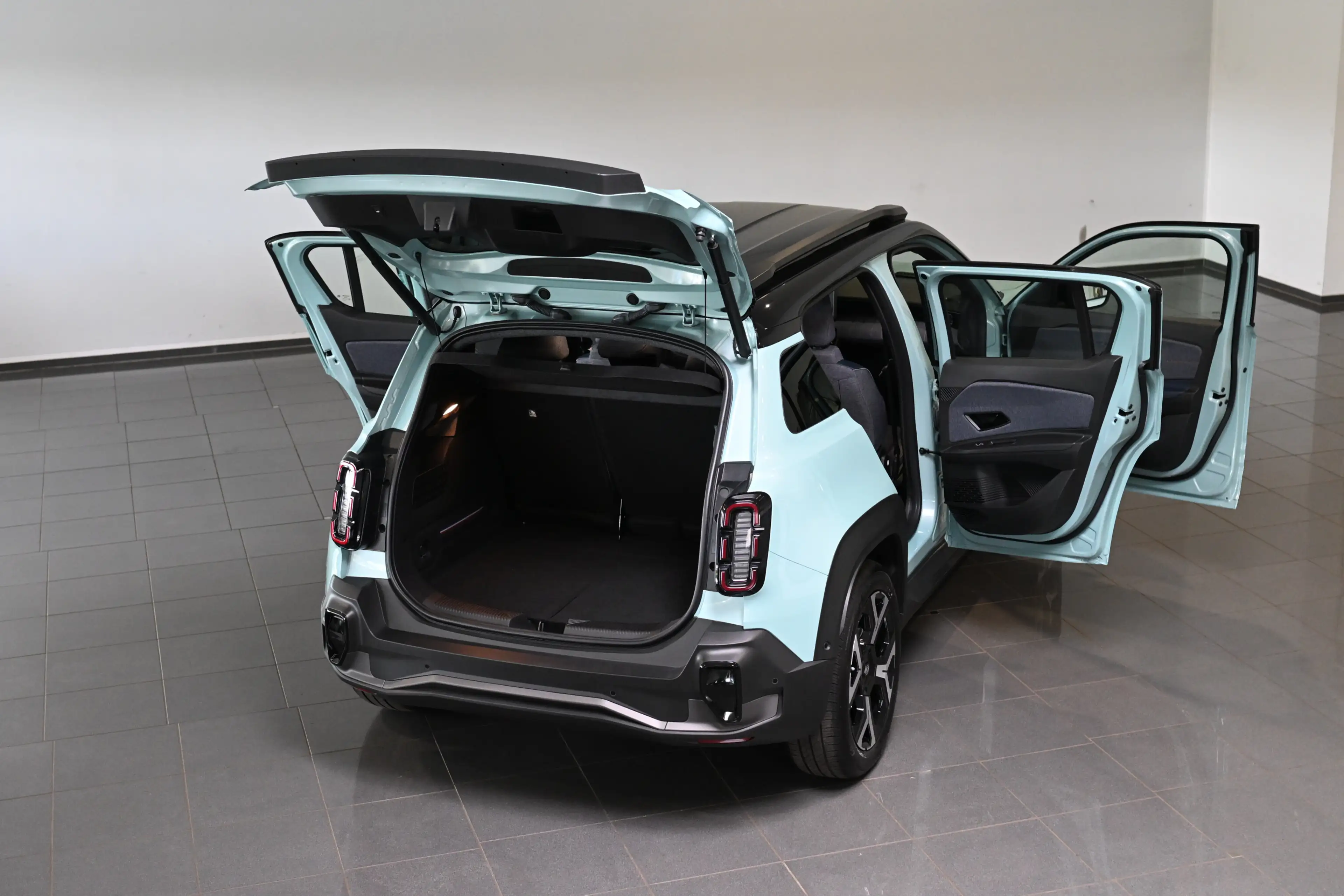 Renault R 4 E-Tech 150 Comfort Range Techno Navi — photo 6