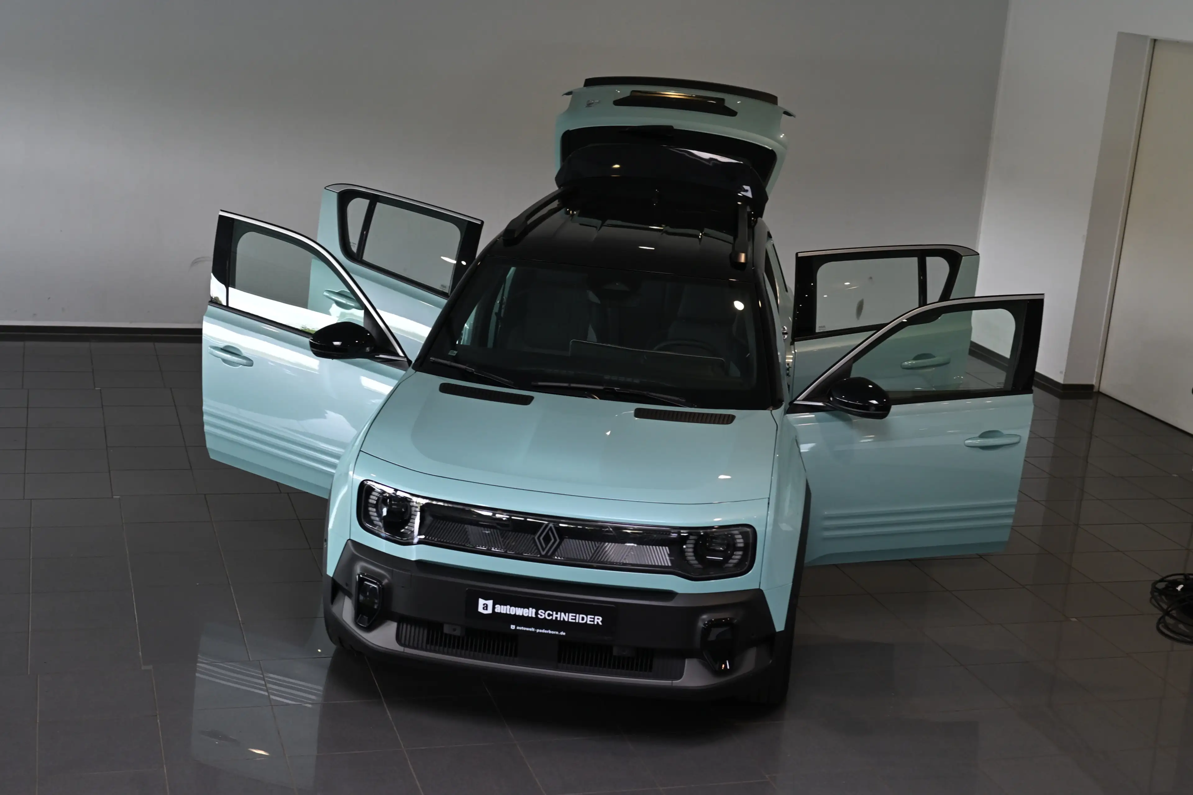 Renault R 4 E-Tech 150 Comfort Range Techno Navi — photo 5