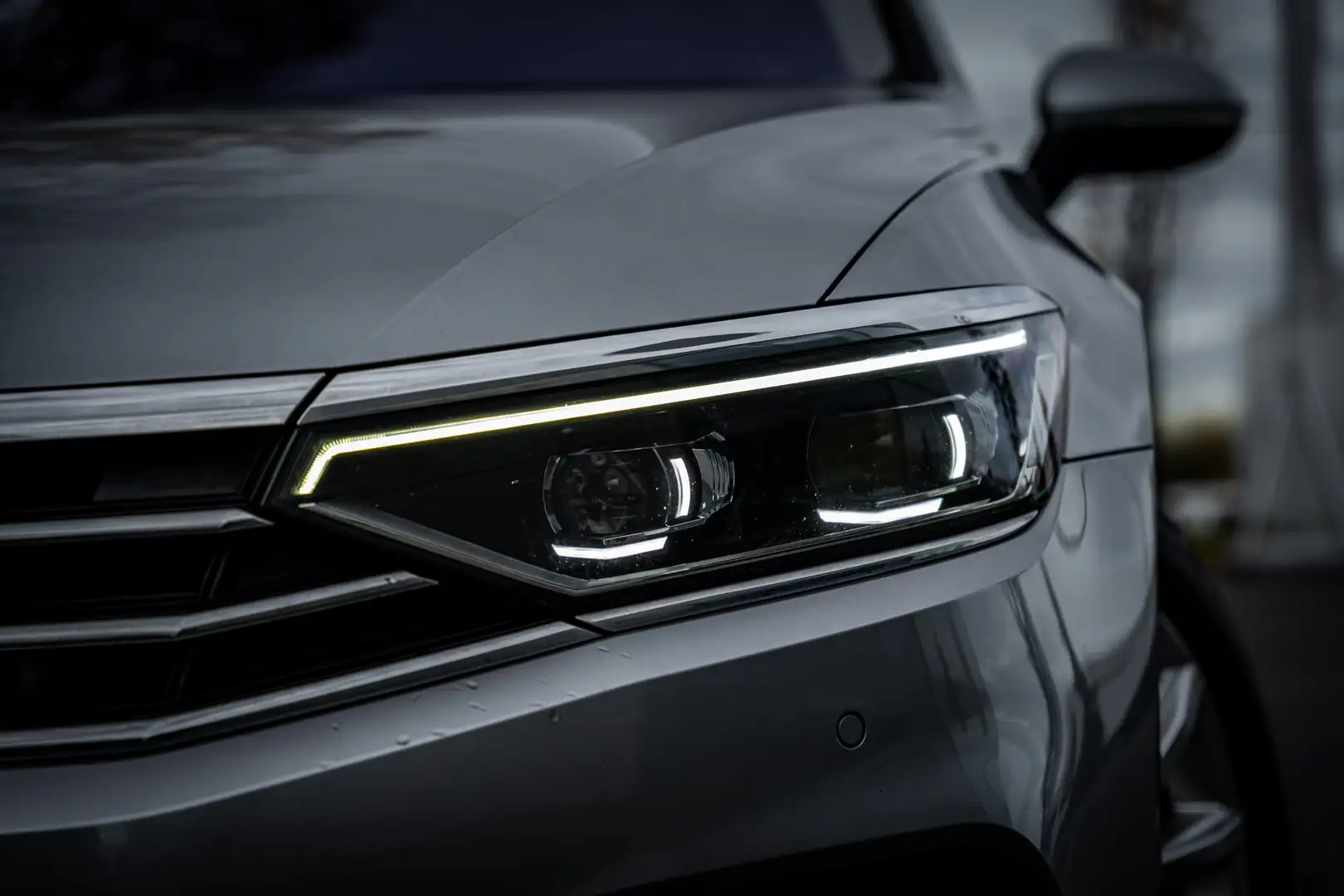 Volkswagen Passat Passat 1.5 TSI Elegance Gris - 2