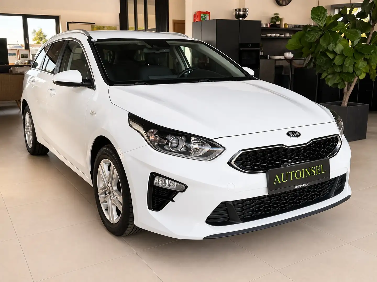 Kia Ceed SW / cee'd SW 1,6 Crdi Kamera SZH 1.Besitz Weiß - 2