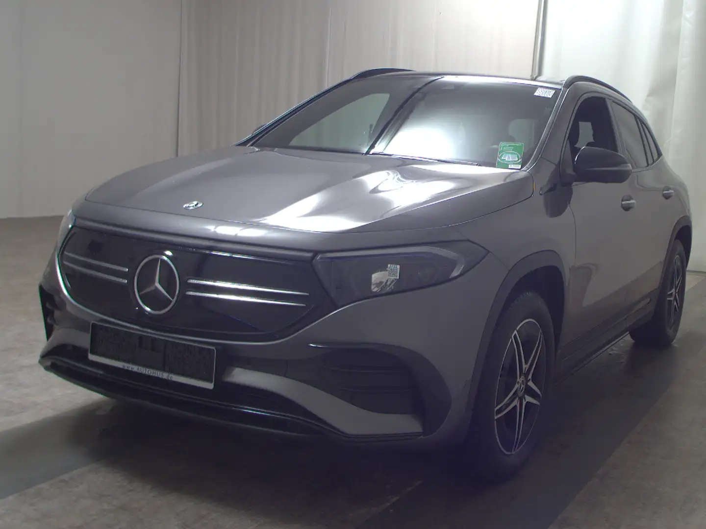 Mercedes-Benz EQA 250 AMG-Line Navi LED Pano AHK RFK Distr.+ Gris - 2