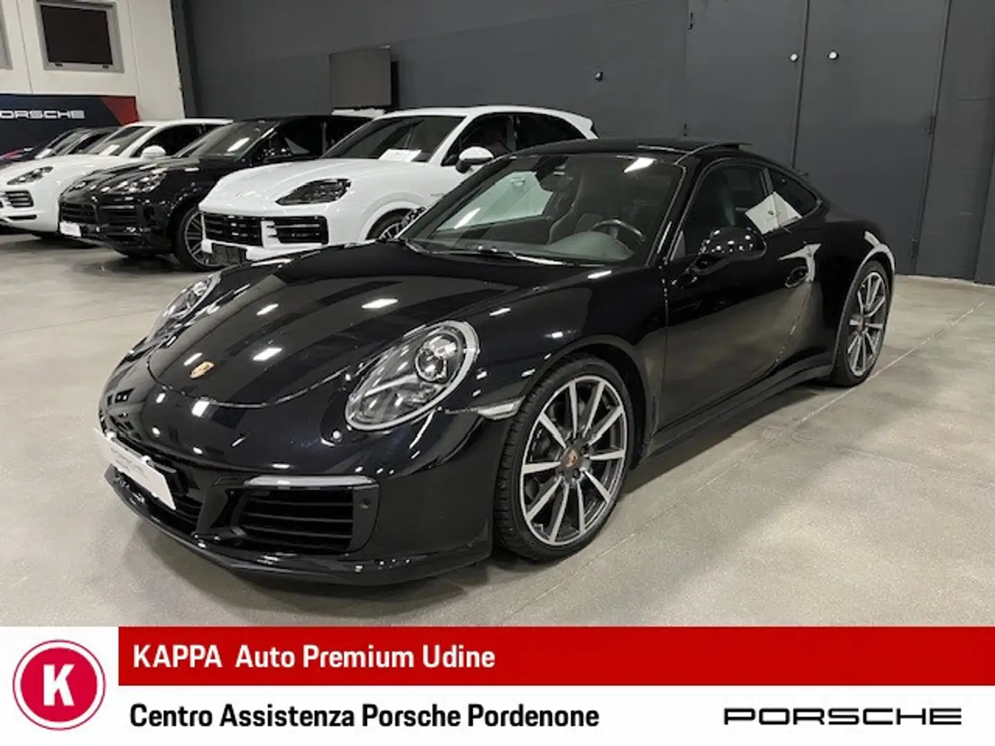 Porsche 911 3.0 Carrera 4 Coupé Noir - 1