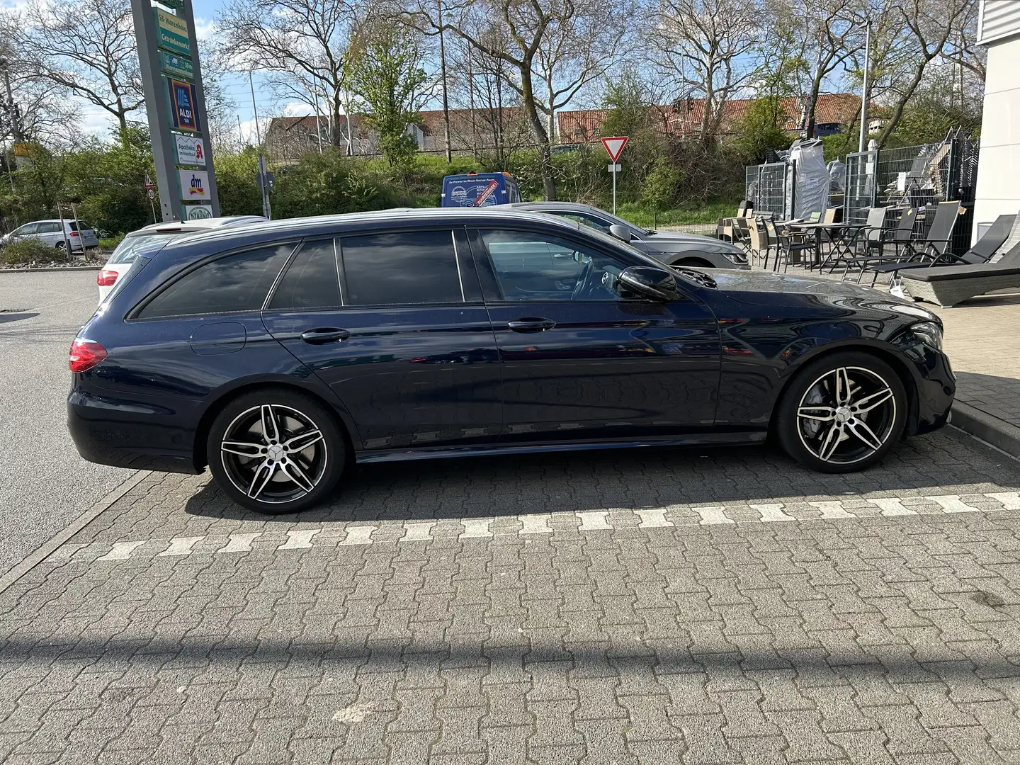 Mercedes-Benz E 43 AMG 4Matic T 9G-TRONIC Blu/Azzurro - 2
