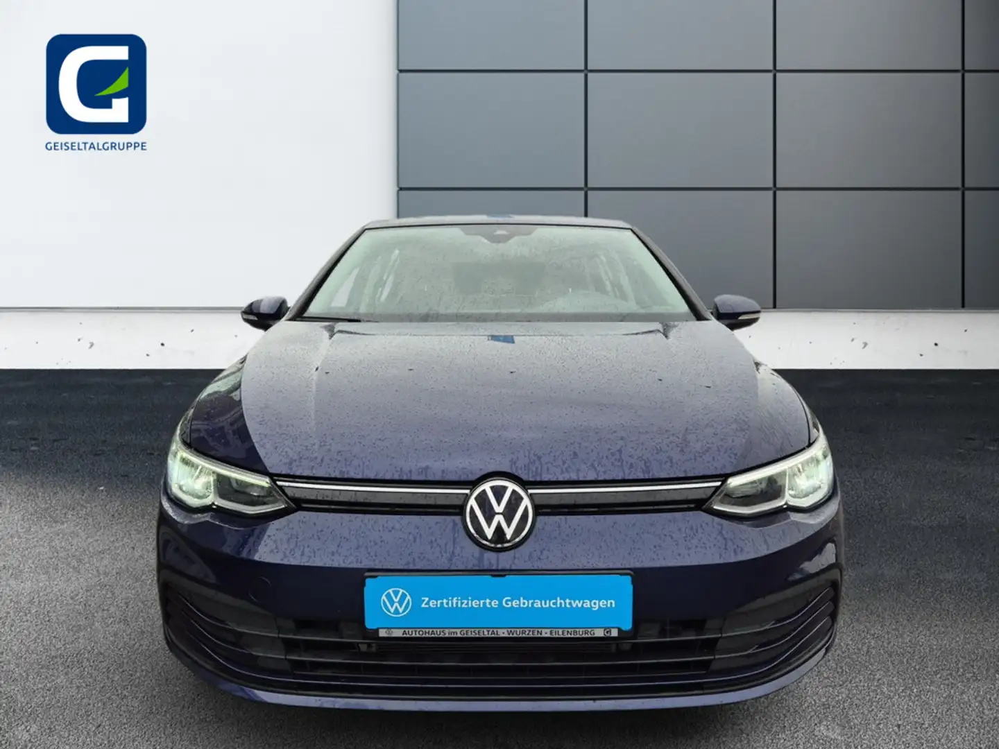 Volkswagen Golf VIII 1.0 TSI Life *LED*NAVI*DAB+*SHZ*PDC*LANE ASSIST*ACC*APP-CONN Blauw - 2