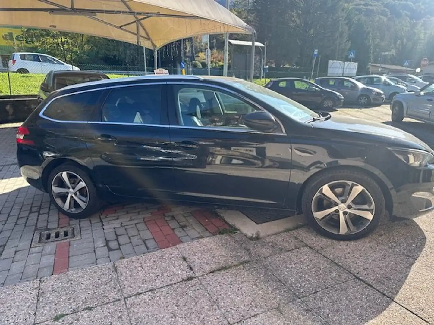 Peugeot 308 308 II 2013 SW SW 1.6 bluehdi GT Line s - 1