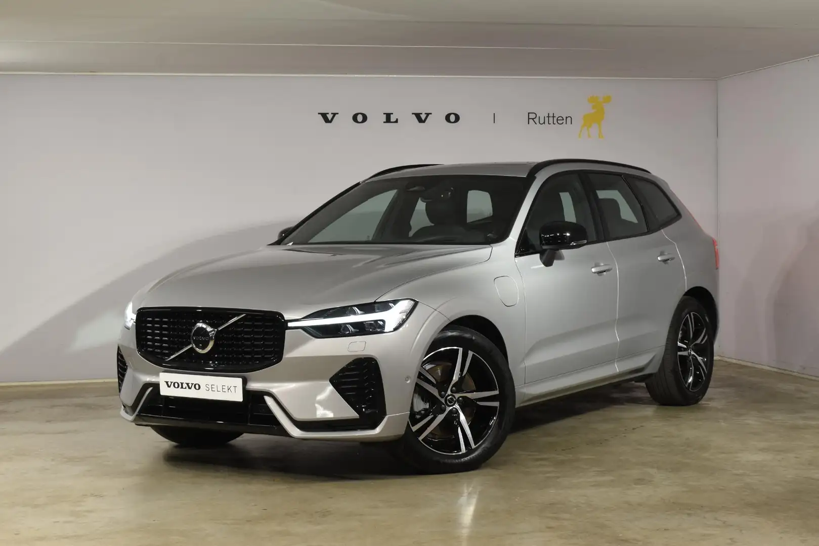 Volvo XC60 T6 350PK Automaat Plug-in hybrid AWD R-Design / Na Gris - 2