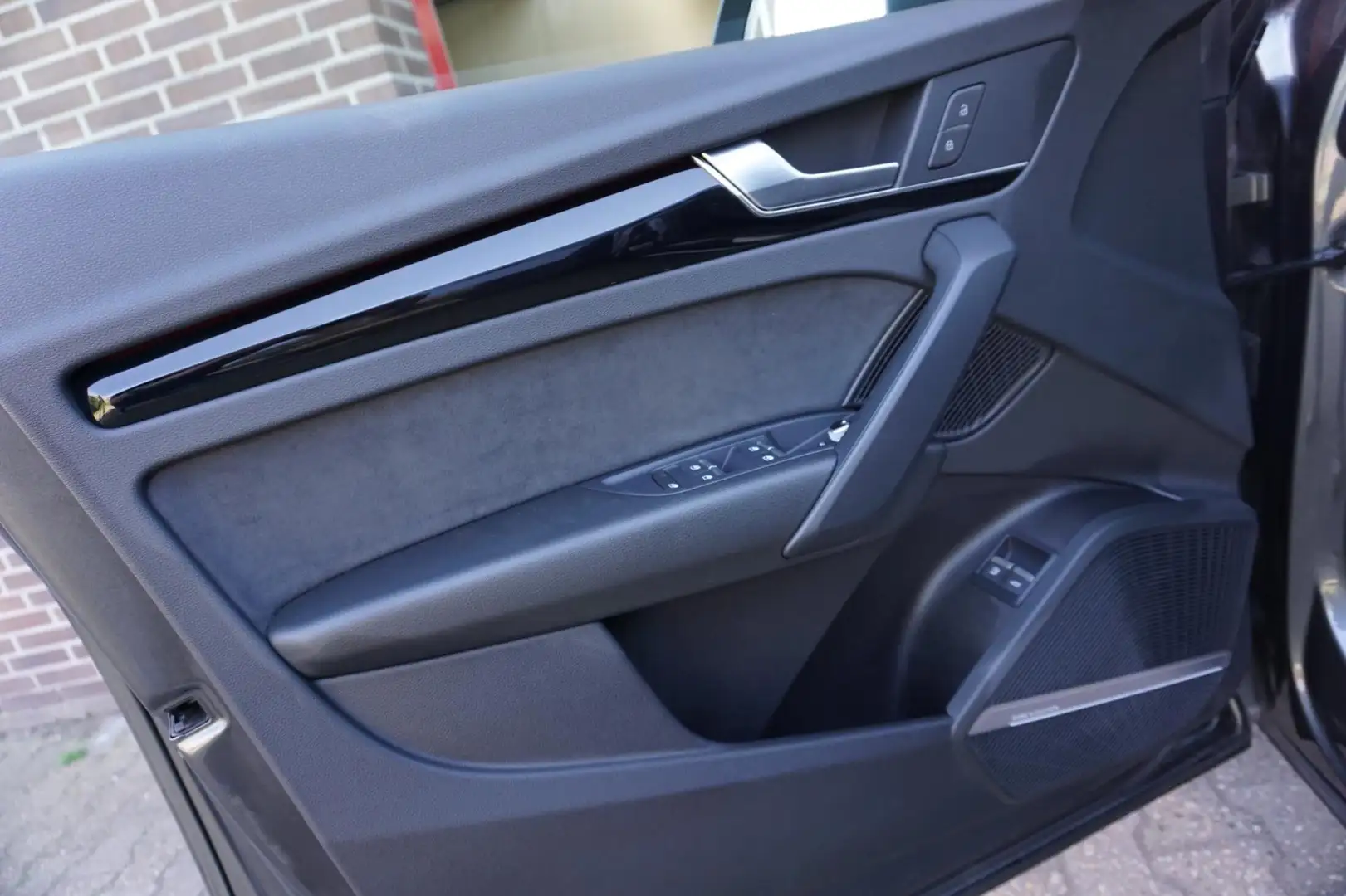 Audi Q5 50 TFSIe S-Line Black Edition Panodak|Bang & Olufs Grijs - 2