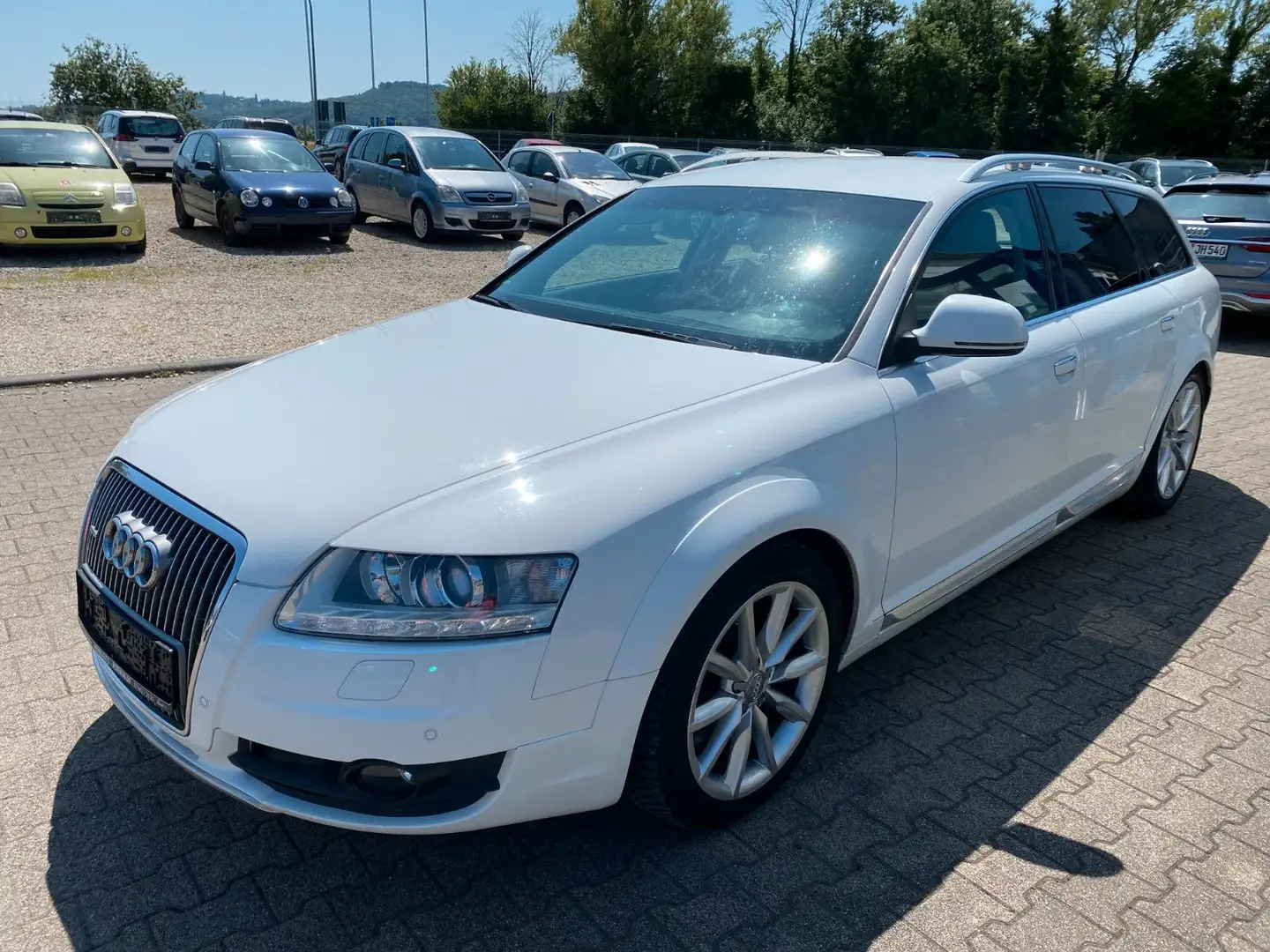 Audi A6 Allroad quattro 3.0 TDI Weiß - 1
