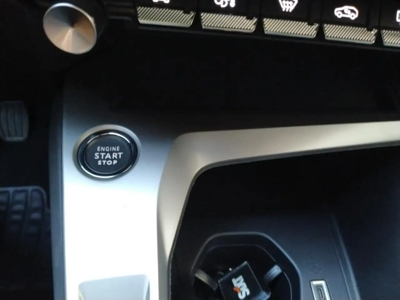 Peugeot 308 308 — photo 28