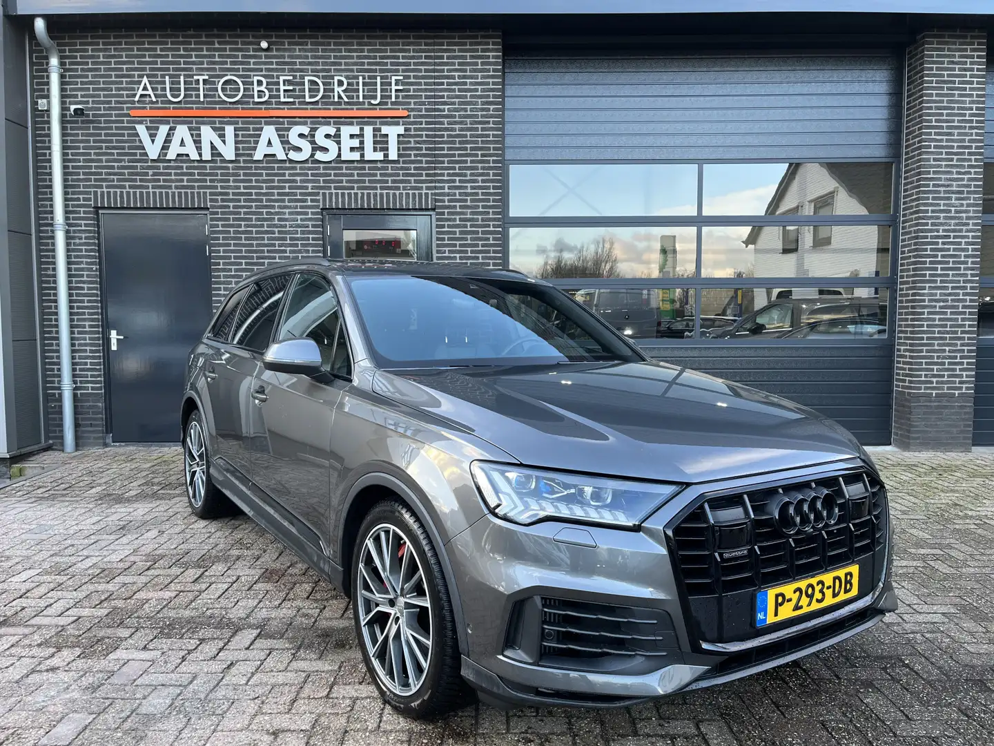 Audi Q7 55 TFSI e quattro Pro Line S Plus Panoramadak , Tr Grigio - 1