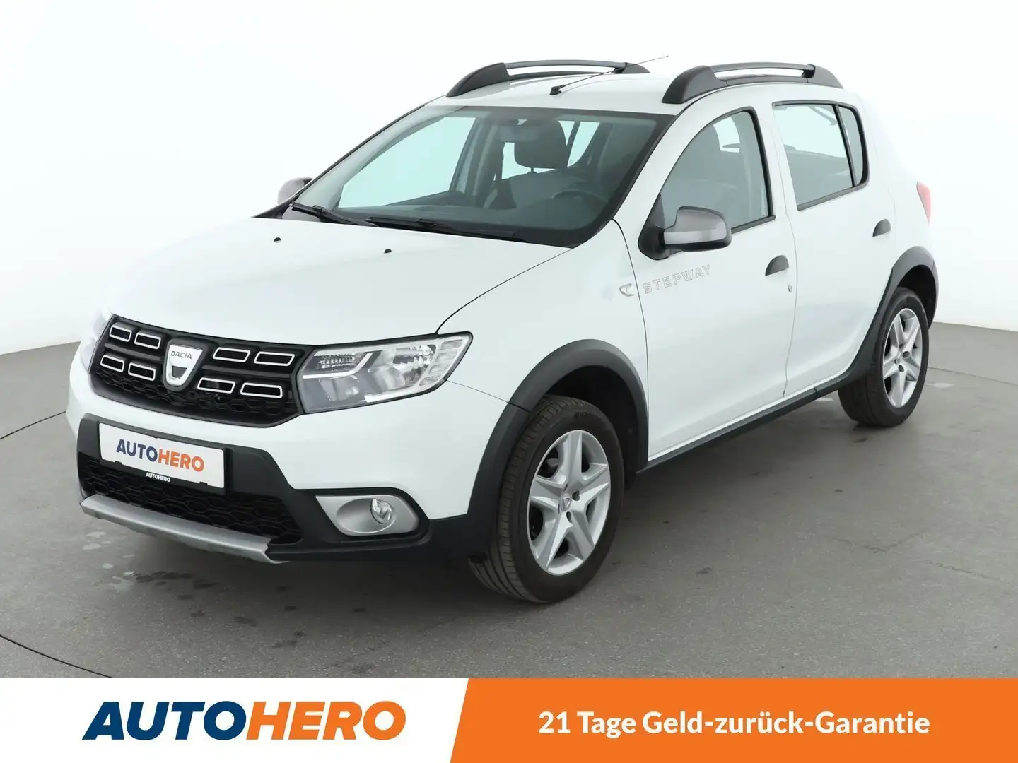 Dacia Sandero 0.9 TCe Stepway Prestige Weiß - 1