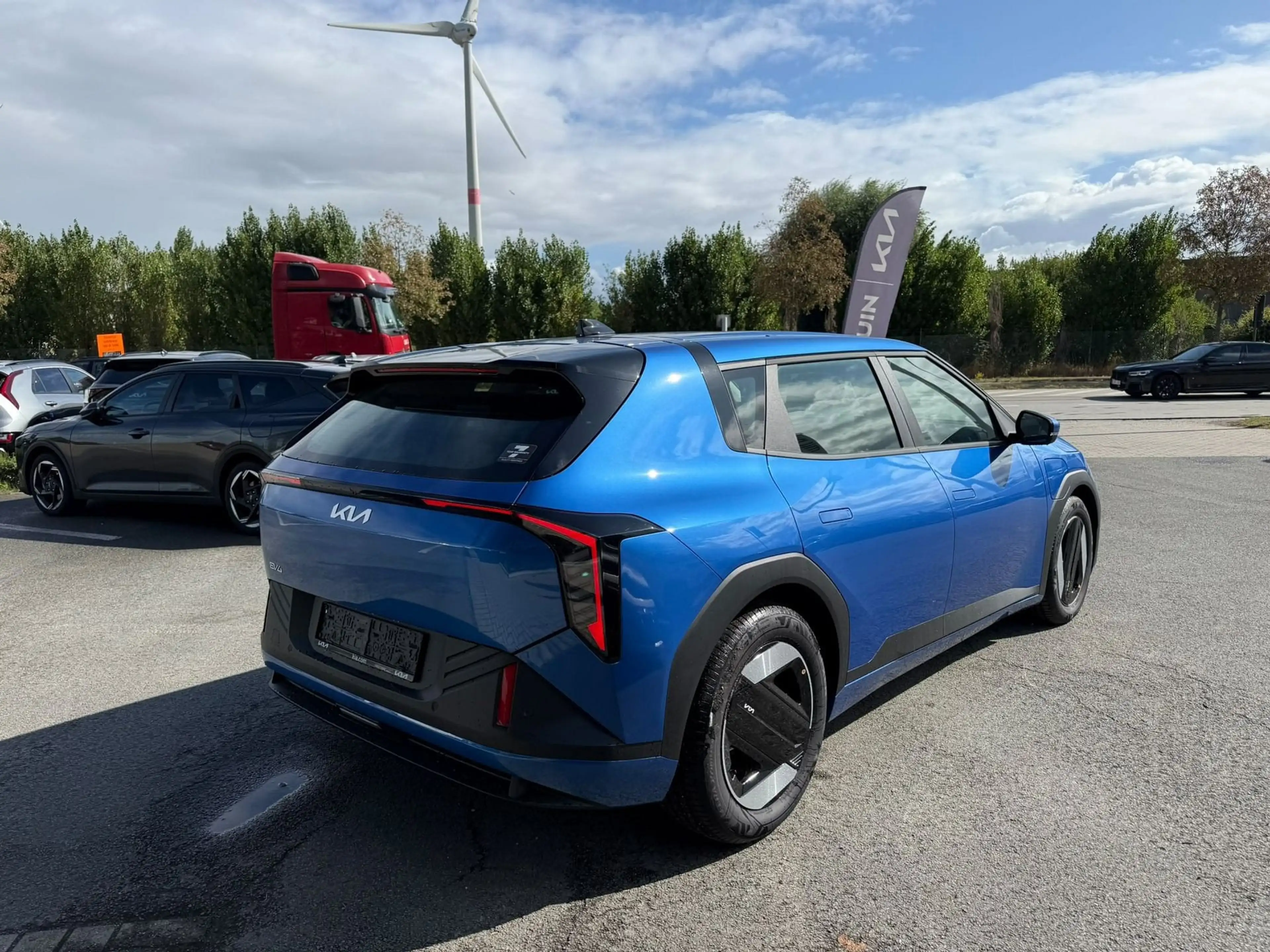 Kia EV4 Kia EV4 Bussines 81kWh — photo 4
